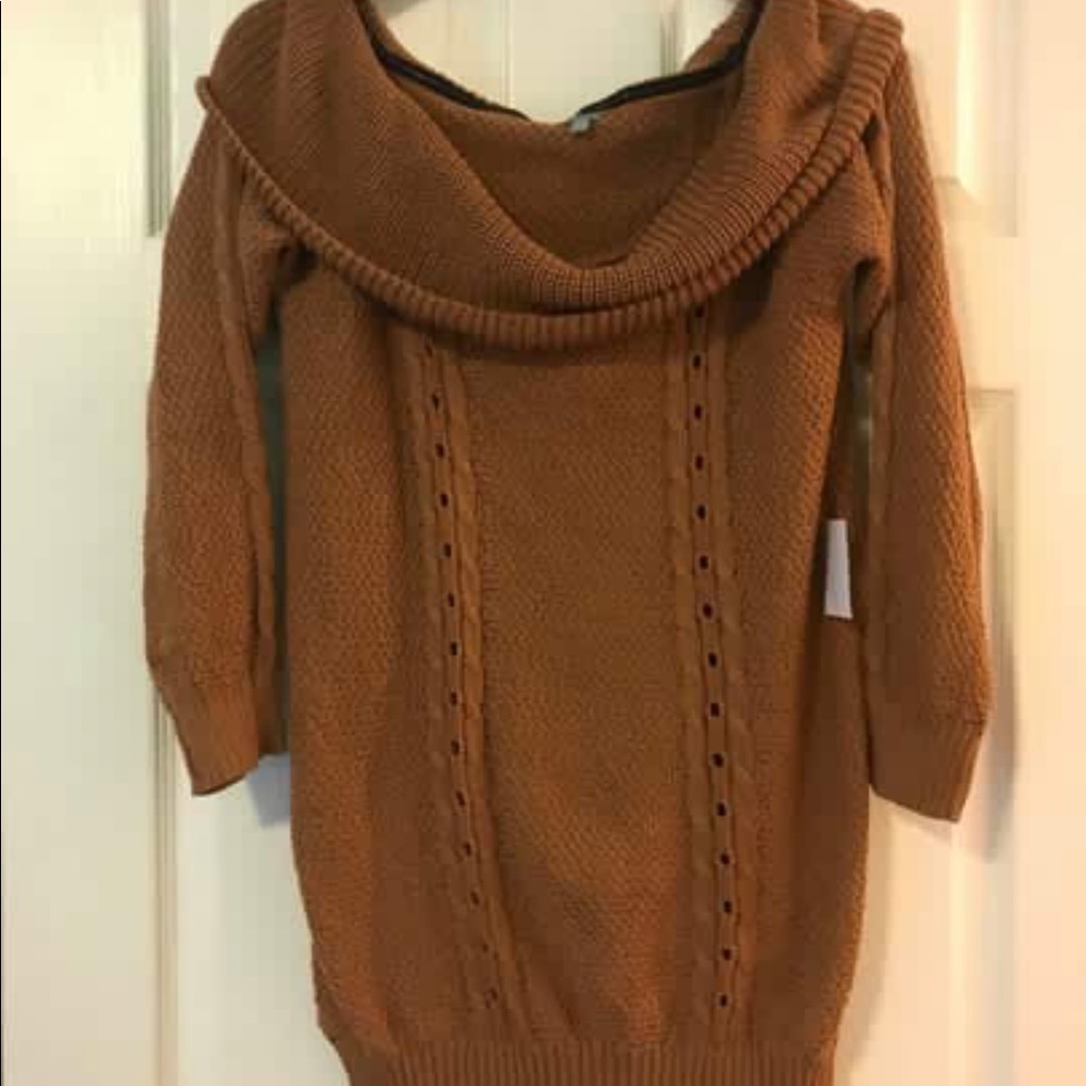 Beautiful rust colored sweater